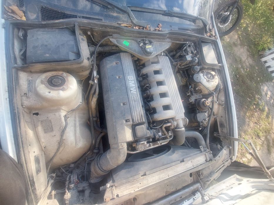 Продам BMW E34 525tds