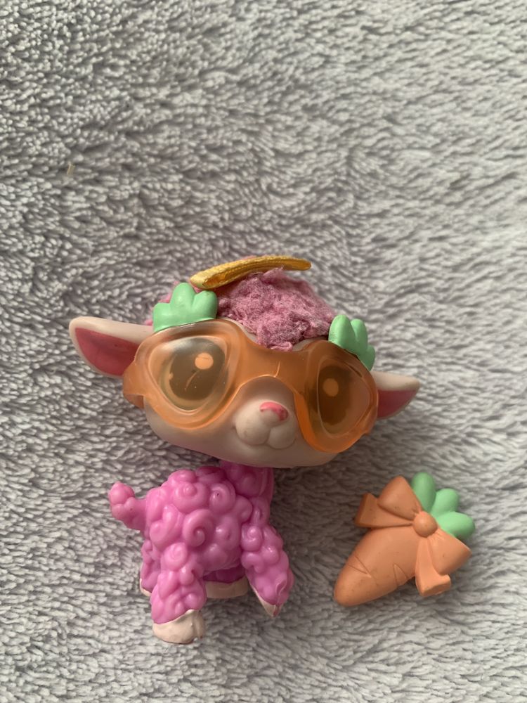 LPS owieczka i akcesoria okulary marchewka Littlest Pet Shop