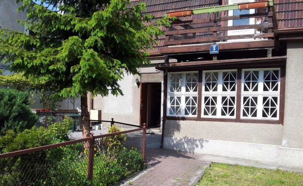 SOPOT dom z ogrodem. 5 min od PLAŻY


ChatG