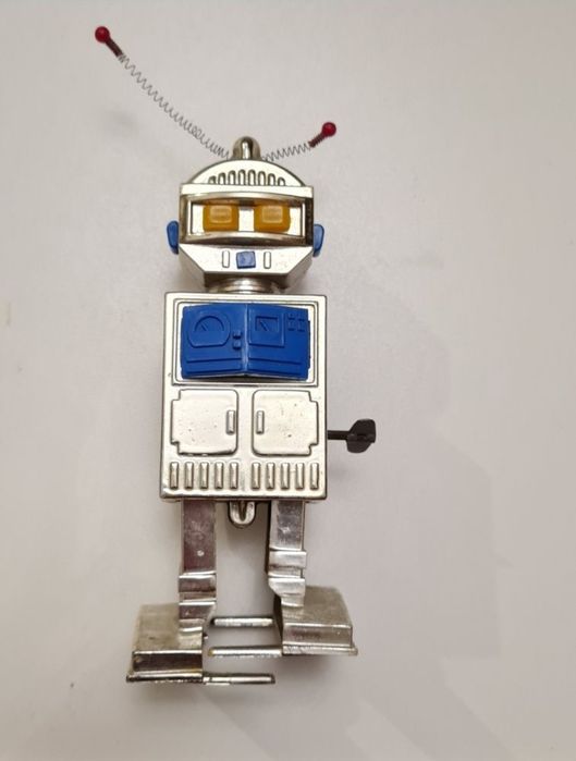 Игрушка робот заводной ссср