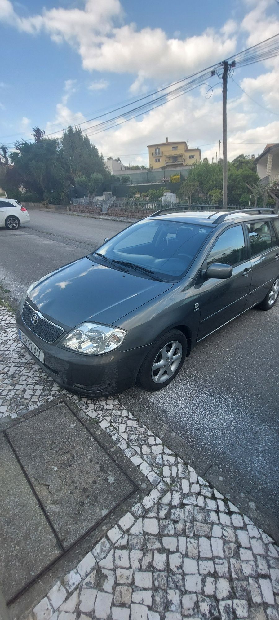 Toyota corolla sw, pouquíssimo kms nacional.