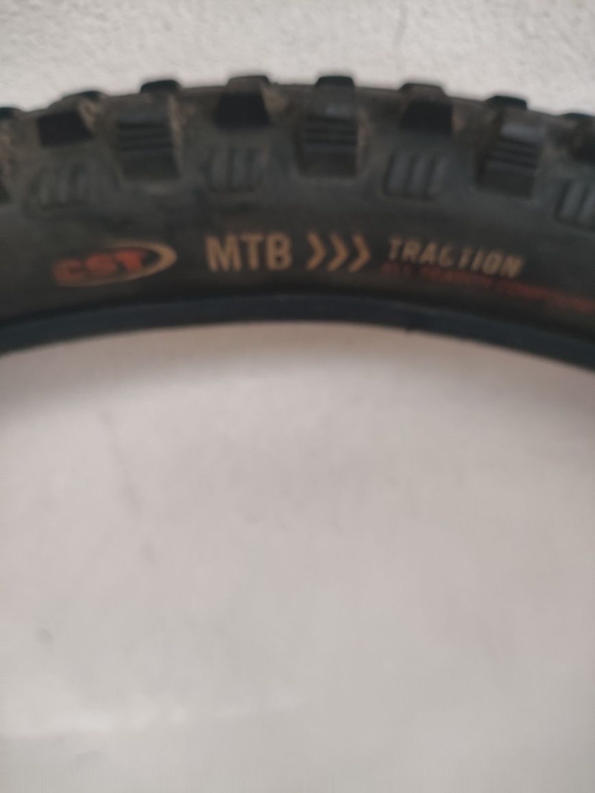 Pneus de bicicleta rodado 26.