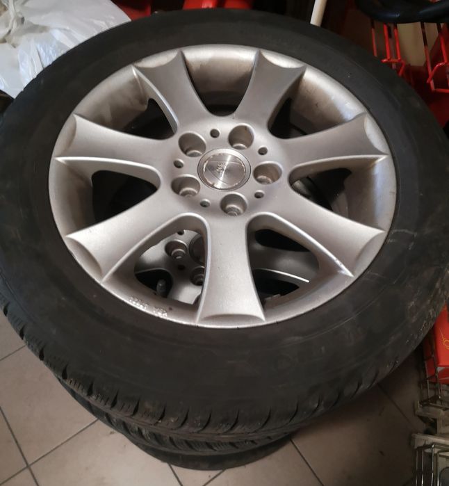 Felgi koła Ford z oponami Barum M+S 215/55/16 HXL