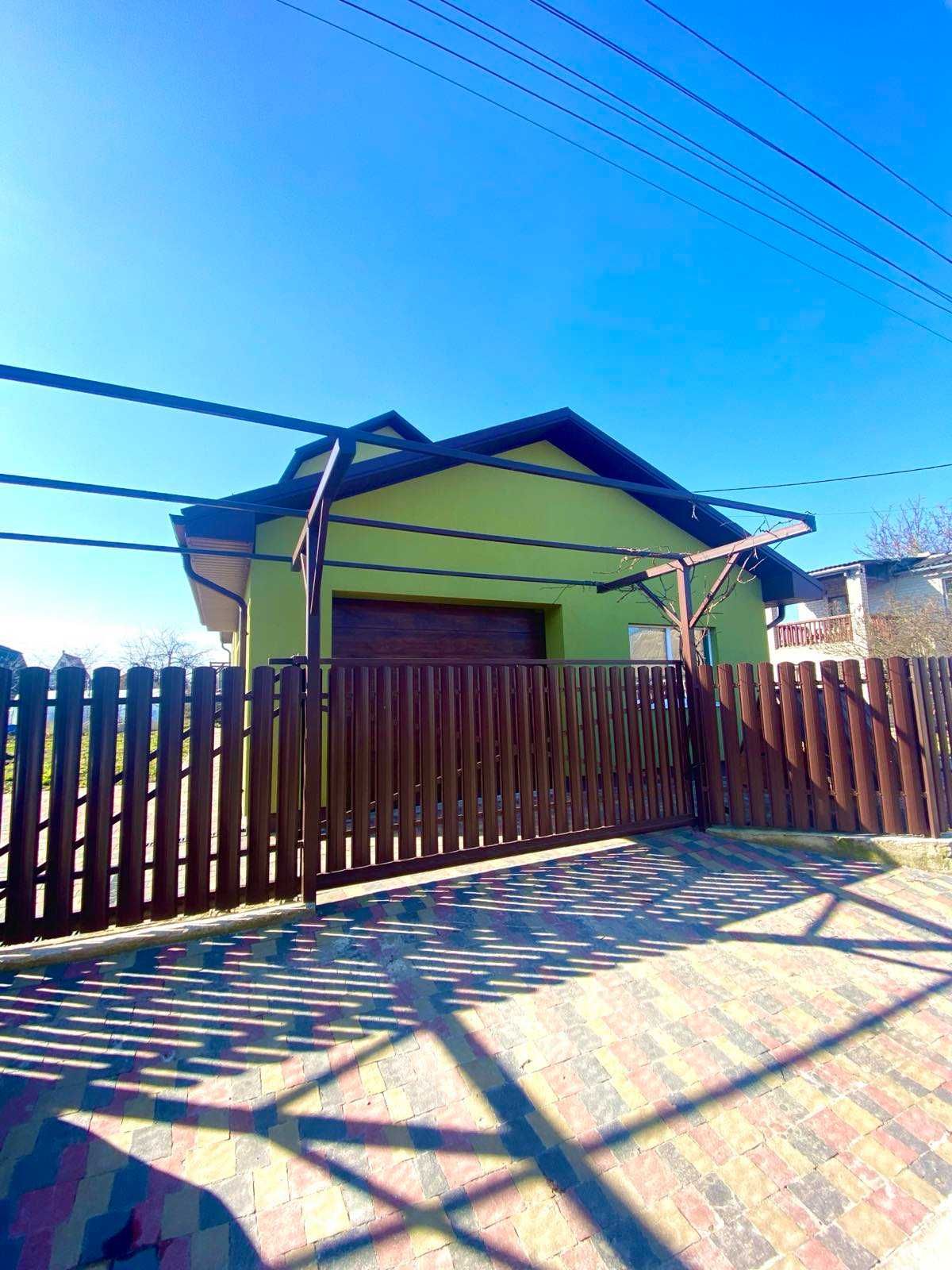 Продам добротний будинок у Новій Українці (дачний масив)