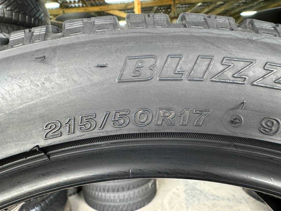 Липучка арктична 215/50 R17 BRIDGESTONE BLIZZAK VRX