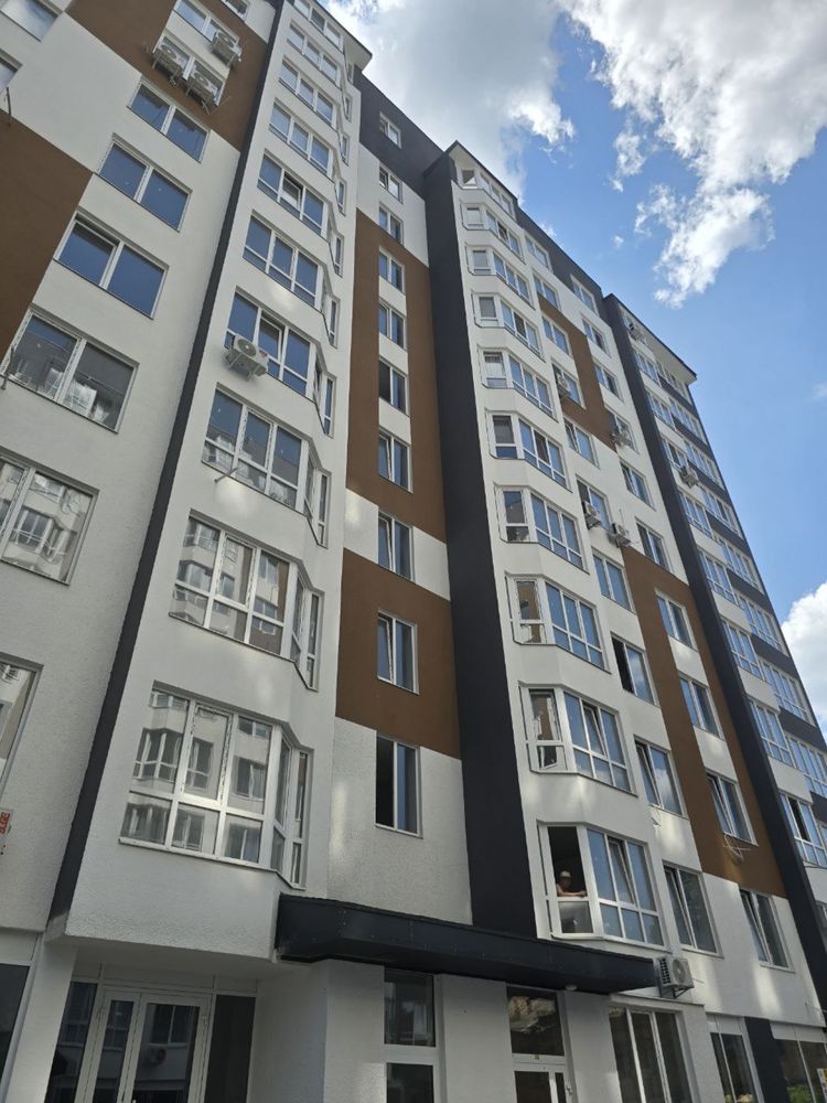 Продаж великої трикімнатної квартири, новобудова, Гоголя 253А