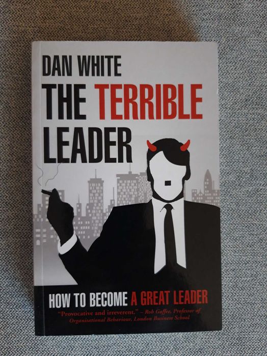 Livro "The Terrible Leader" de Dan White - NOVO