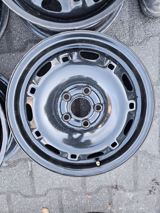 14 5x100 Felgi stalowe Skoda VW Seat