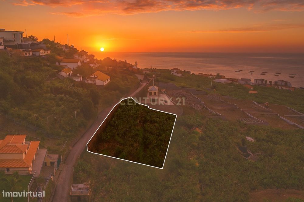 Terreno para construção 1946m2 - Arco da Calheta