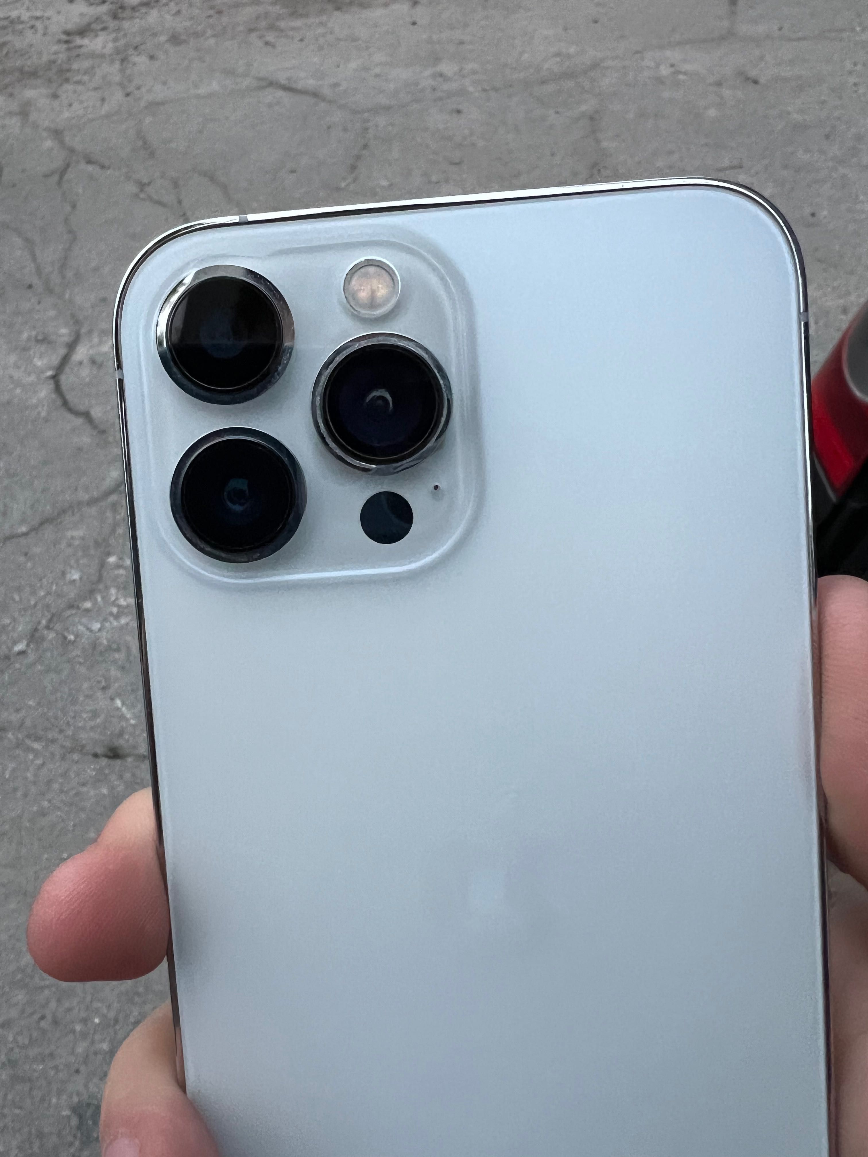 iPhone 13 Pro Max Neverlock