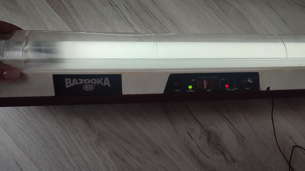 Фонарь аварийный аккумуляторный люминесцентный Philips «BAZOOKA»