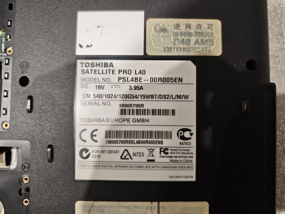Toshiba satellite Pro L40 uszkodzony
