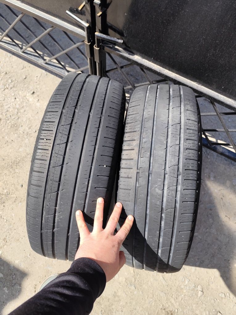 Резина 215/60R17 Pirelli летняя