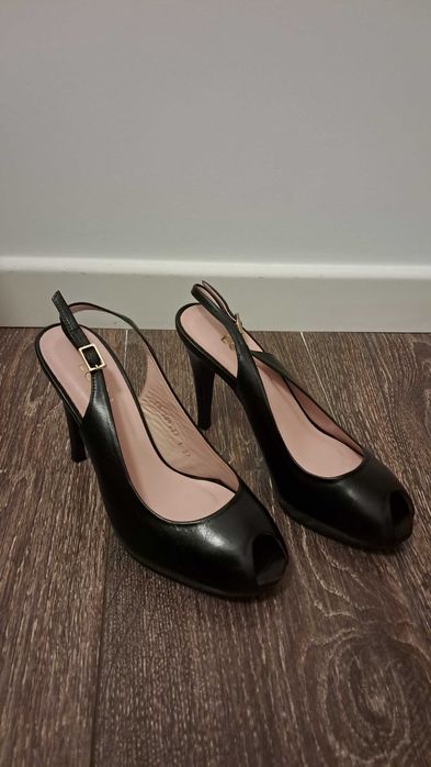 Sapatos / sandália LODI - pele, novos - N.º 37