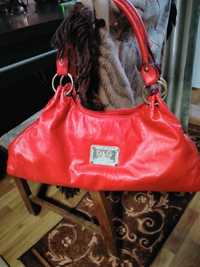 Женская сумка красная