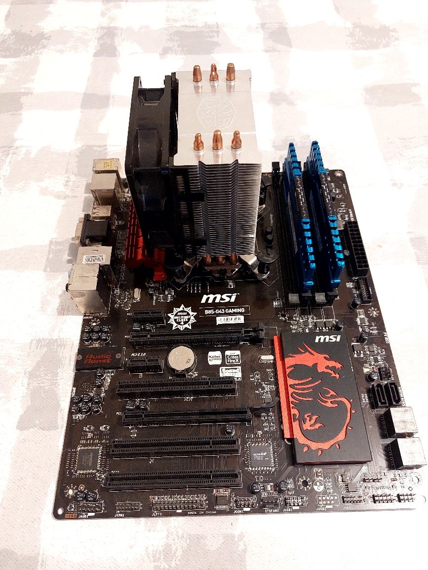 Kit motherboard + Cpu