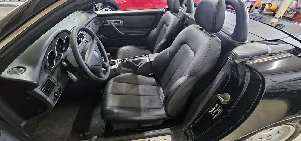 Mercedes SLK 200 rigorosamente novo poucos kms 01