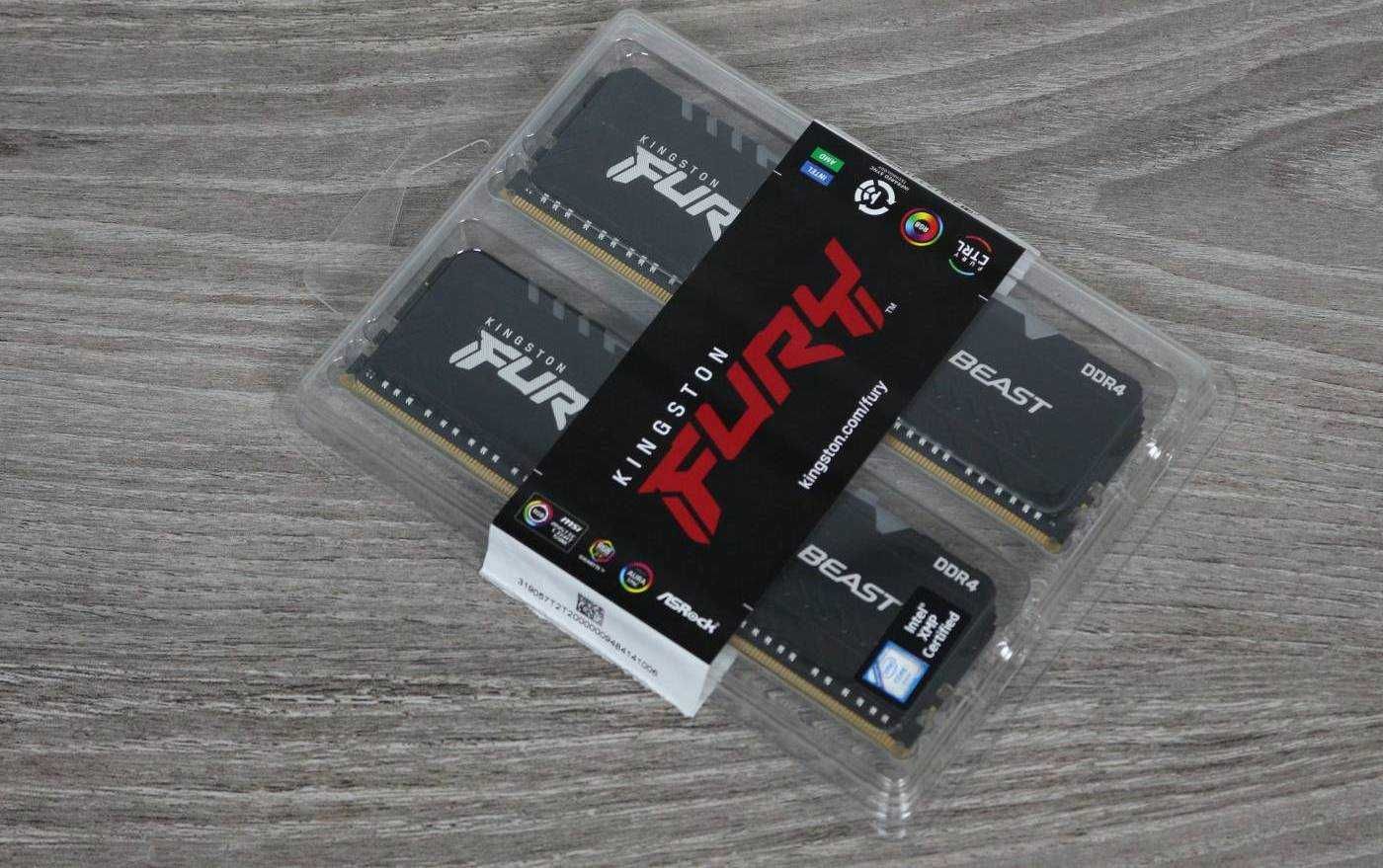 Kingston FURY 16 GB (2x8GB) DDR4  Beast Black
