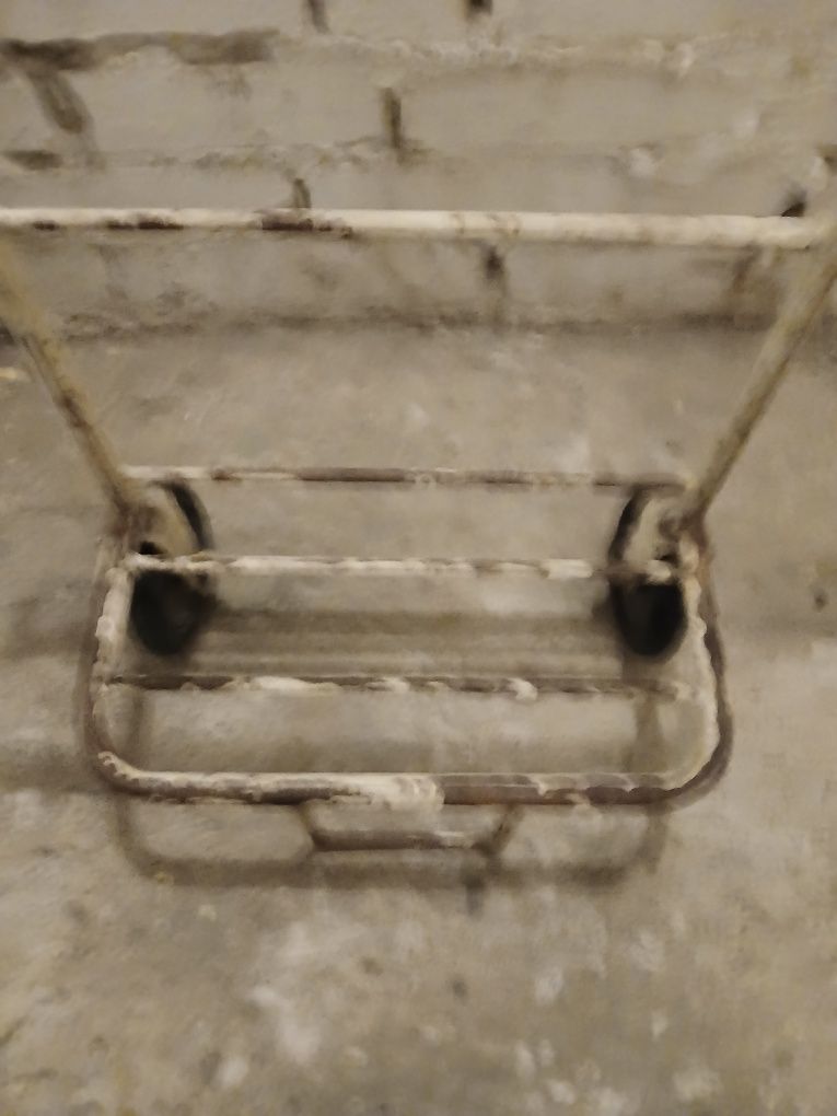 Sprzedam wozek transportowy