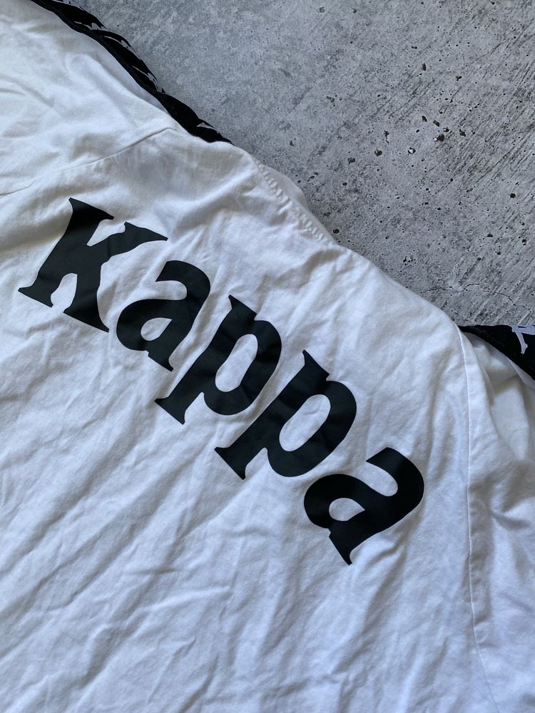 Футболка Kappa на лампасах