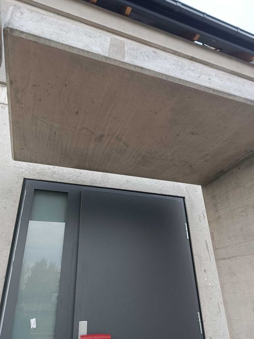Zadaszenie drzwi, furtki z prefabrykatu betonowego, nowoczesne