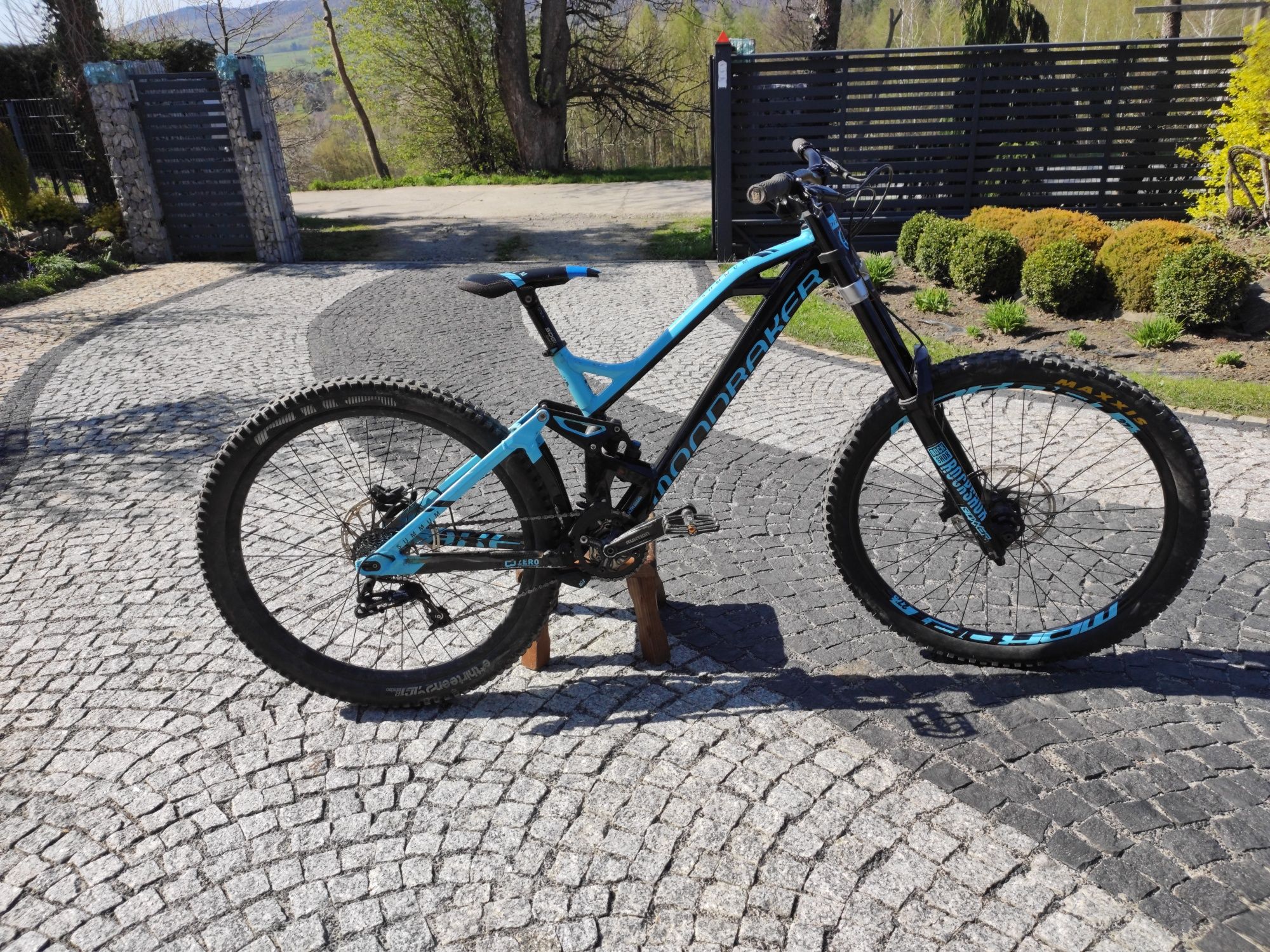 Mondraker summum 2019 (trek Session, YT tues, ns fuzz, boxxer, Fox)