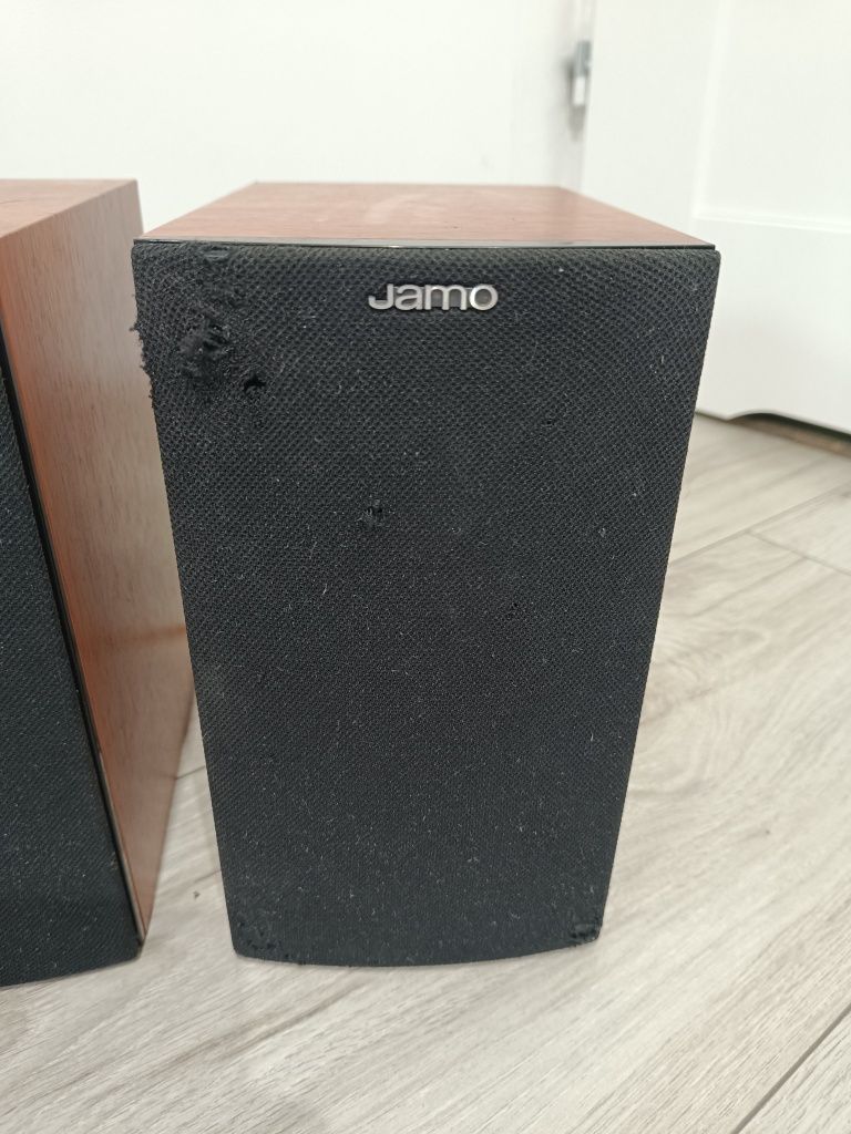 Kolumny głośnikowe 5.0 JAMO S 606 HCS + Subwoofer Yamaha YST-SW030