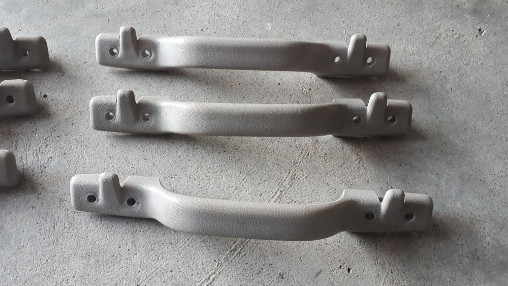 Pegas de tejadilho originais do Opel Corsa-A
