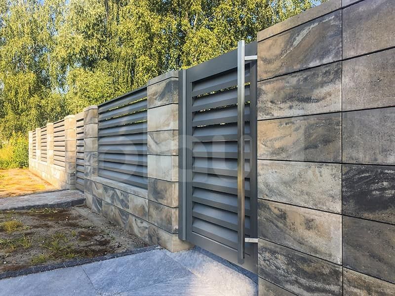 Nowoczesne ogrodzenia modułowe frontowe montaż