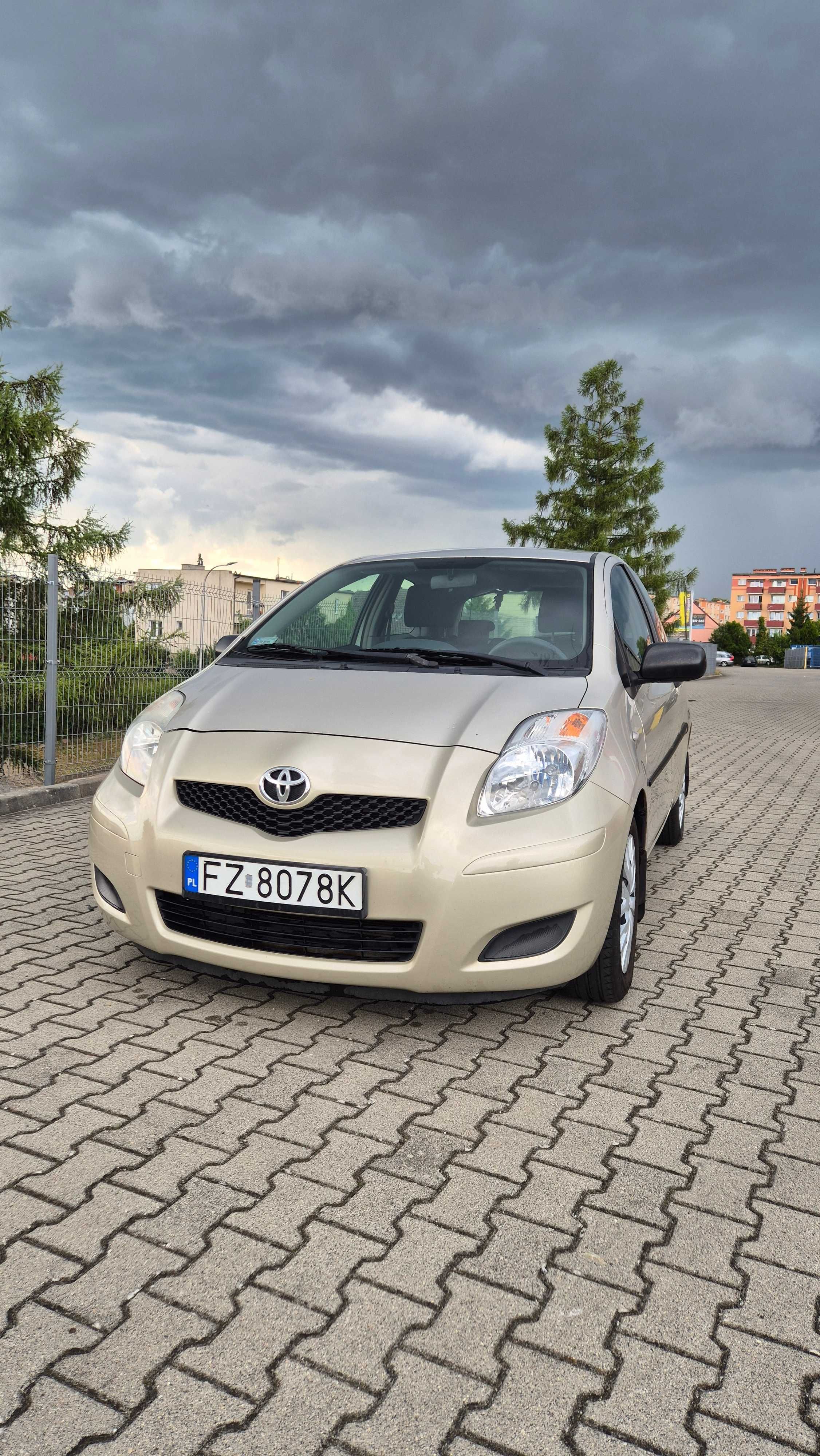 Toyota Yaris 2009 TOYOTA YARIS 1.33 Polska Zielona Góra