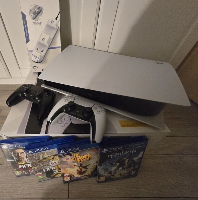 Ps5 duzy zestaw 2 pady okazja