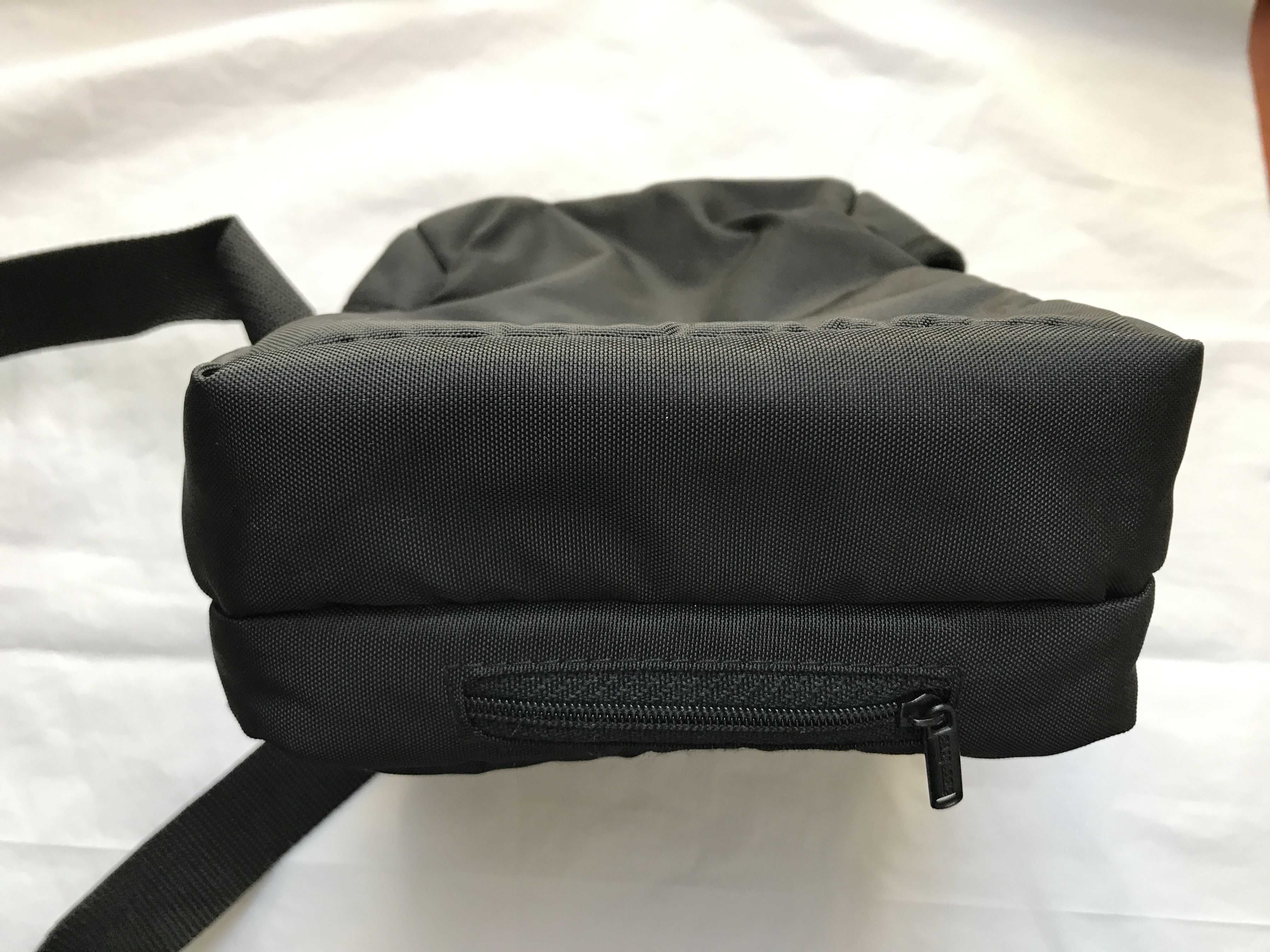 CASE LOGIC - Futerał Etui Torba Pokrowiec CD