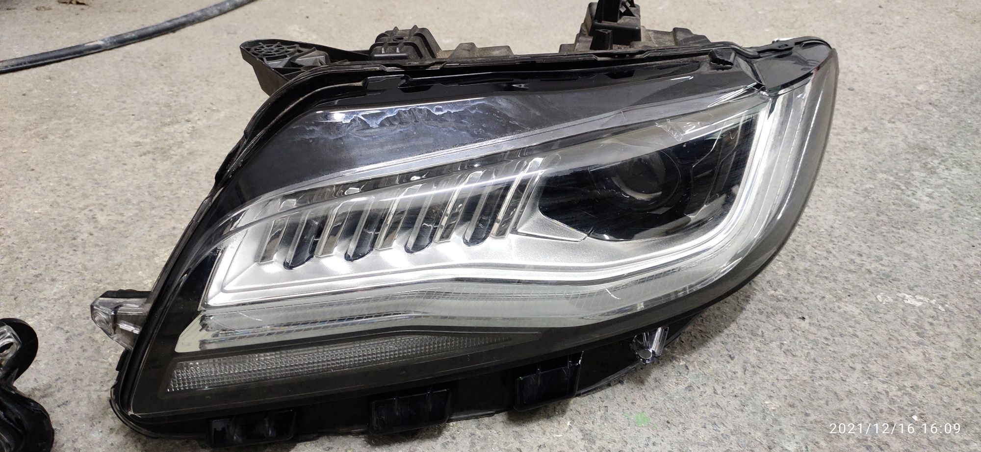 Фары Lincoln mkz 17-21  Full Led комплектные б.у оригинал