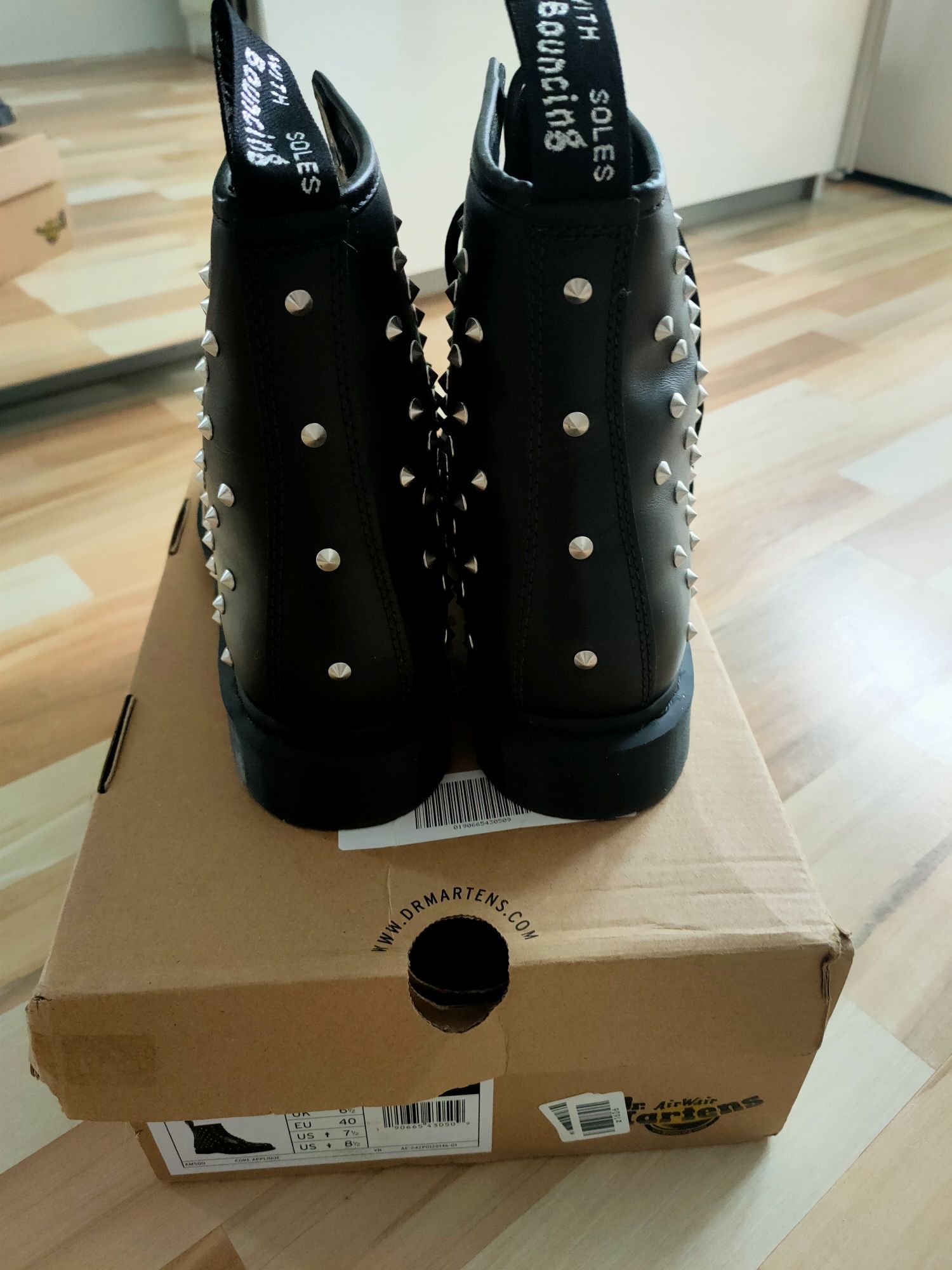 Dr Martensy Stud rozm. 40 NOWE ćwieki