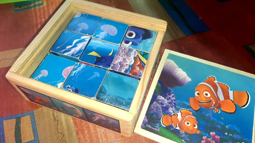 Klocki drewniane Nemo, gra edukacyjna Dopasuj słowa, odkurzacz i inne