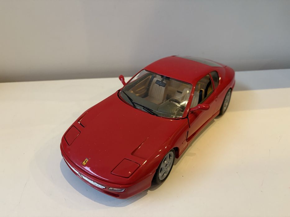 Model Ferrari 456GT 1:18 BBurago Burago (maisto welly)
