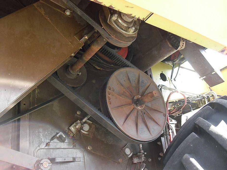 Зерноуборочный комбайн Dronningborg D 7200