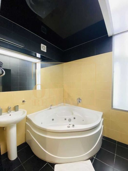 Продаж 3к квартири 63 кв. м ЦЕНТР, ТЦ Гулівер, Бессарабка