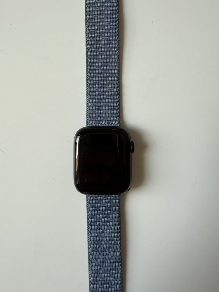 Apple Watch Series 8, 45 mm