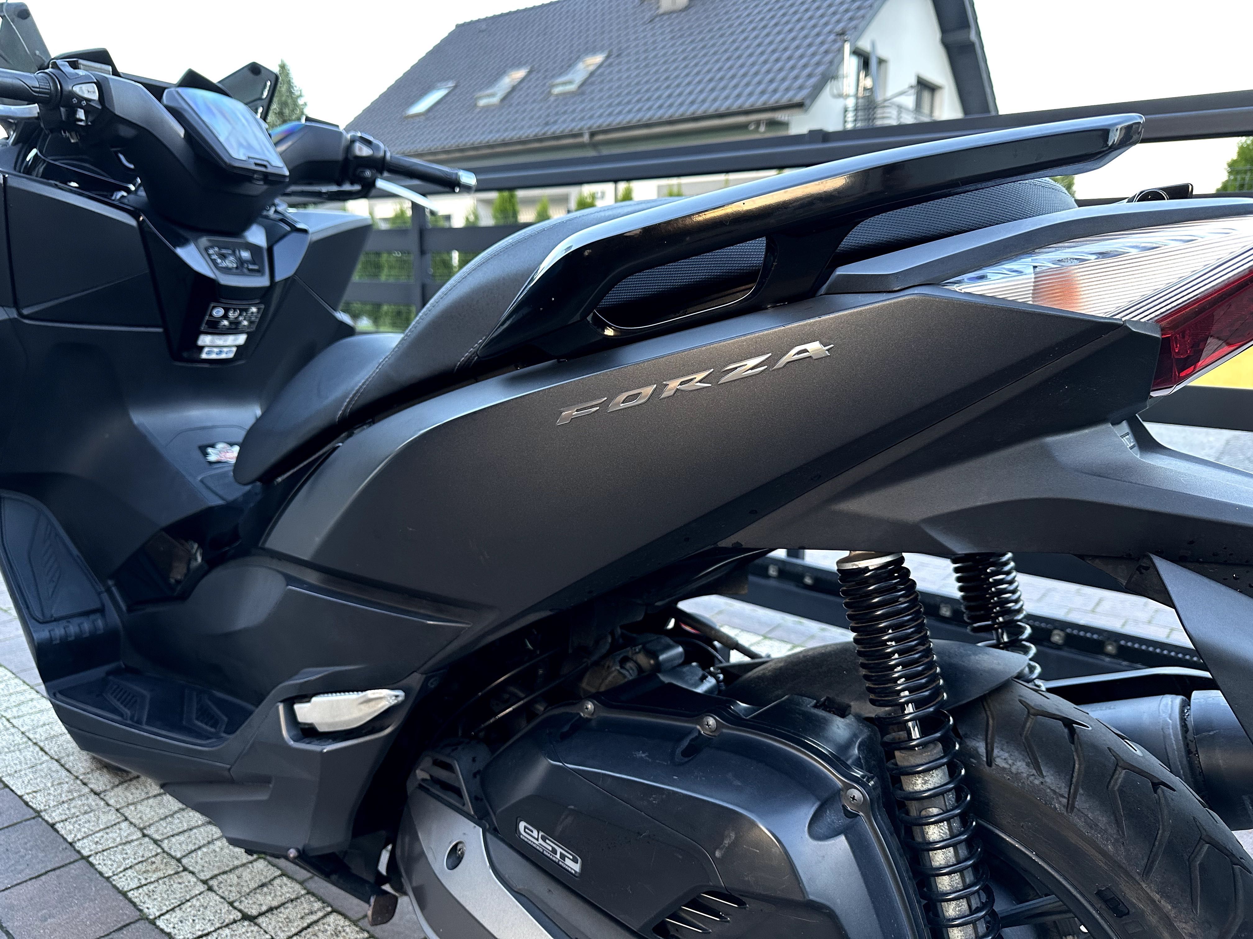 Honda Forza 125 cm Ubezpieczenie Przegląd do 2026 KAT B