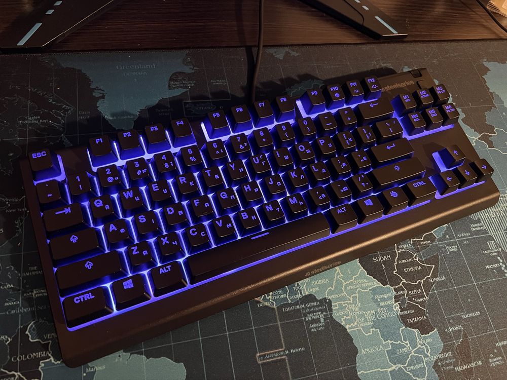 Игровая клавиатура SteelSeries Apex 3 tkl