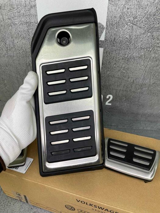 Накладки на педалі Audi Q7 4M 2016-2024 / Q8 2018+ / RSQ 7