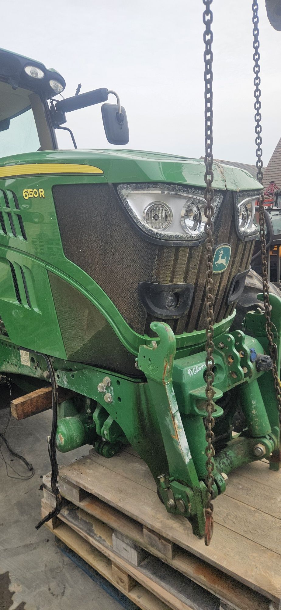 John Deere 6150R uszkodzony