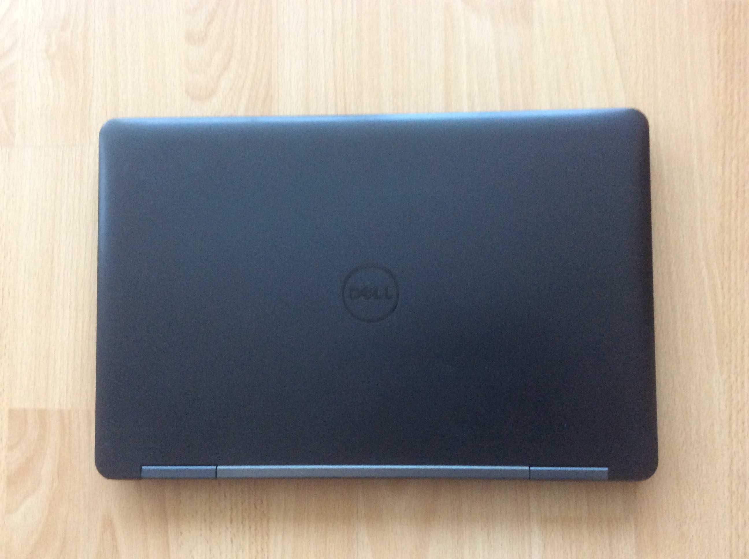 DELL E5540/i5/15,6''Mat/SSD256GB/8GB DDR3L/Windows11 PRO