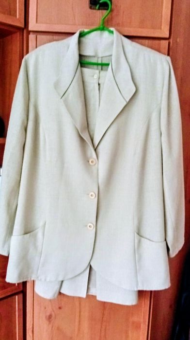 Garsonka 2-częściowa w kolorze jasna pistacja, w ładnym stanie