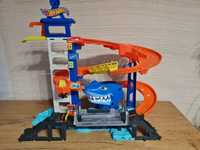 Hot  Wheels Miejski port Atak rekina HDP06