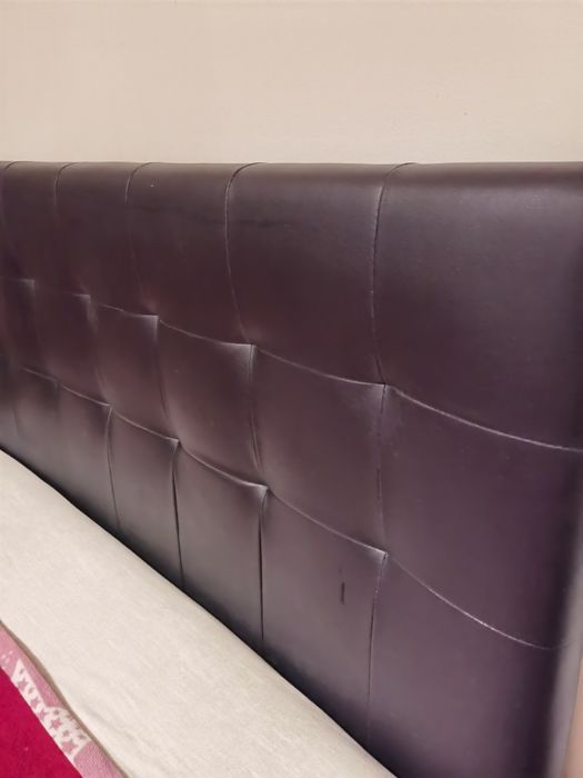 Cabeceira ikea preta