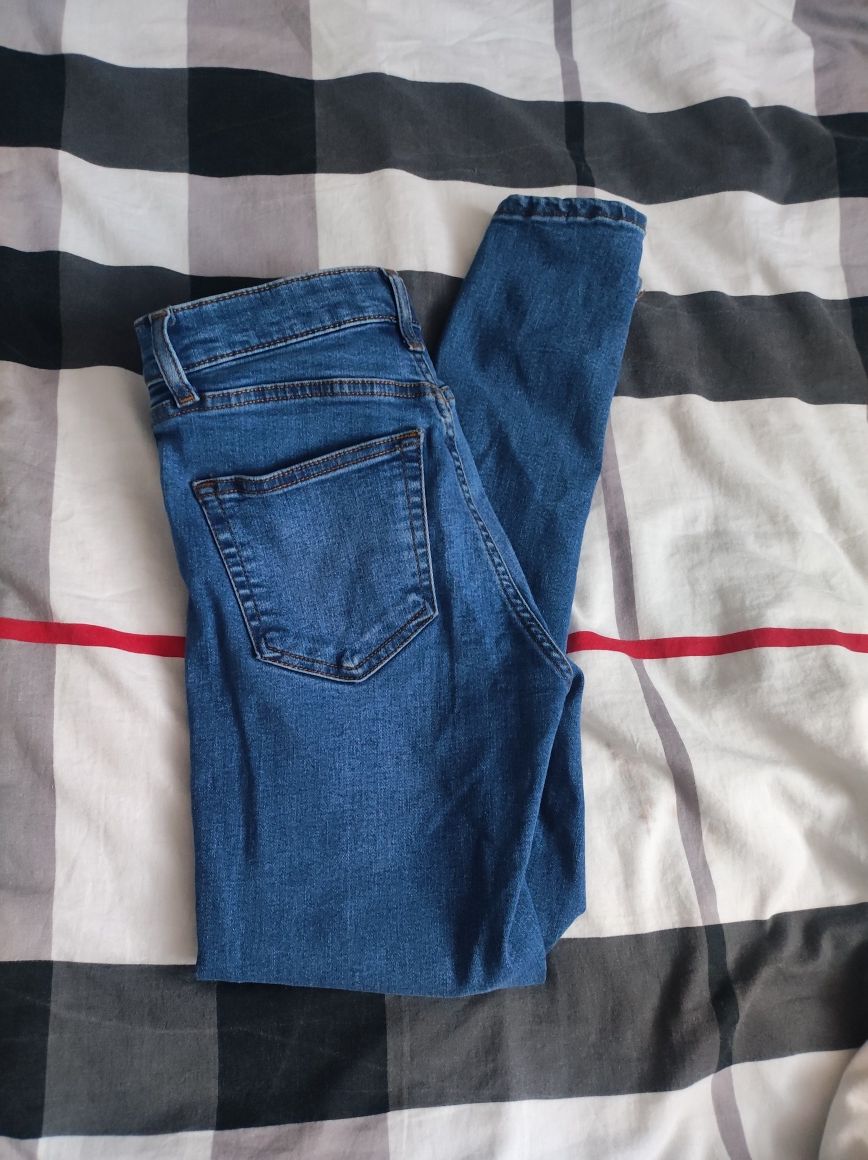 Niebieskie spodnie jeansy damskie rurki skinny XS S