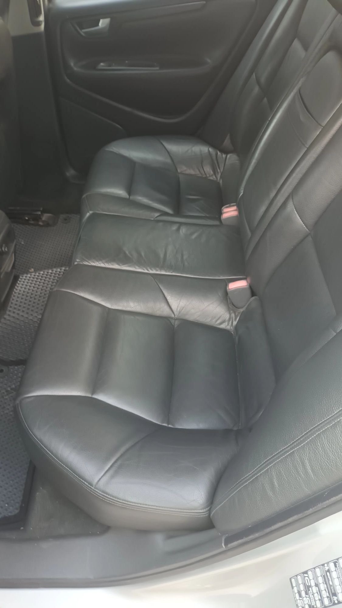 Продам Volvo S60 2.4T