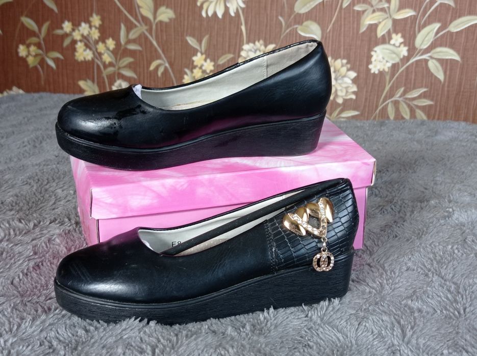 Туфли для девочки 21 см